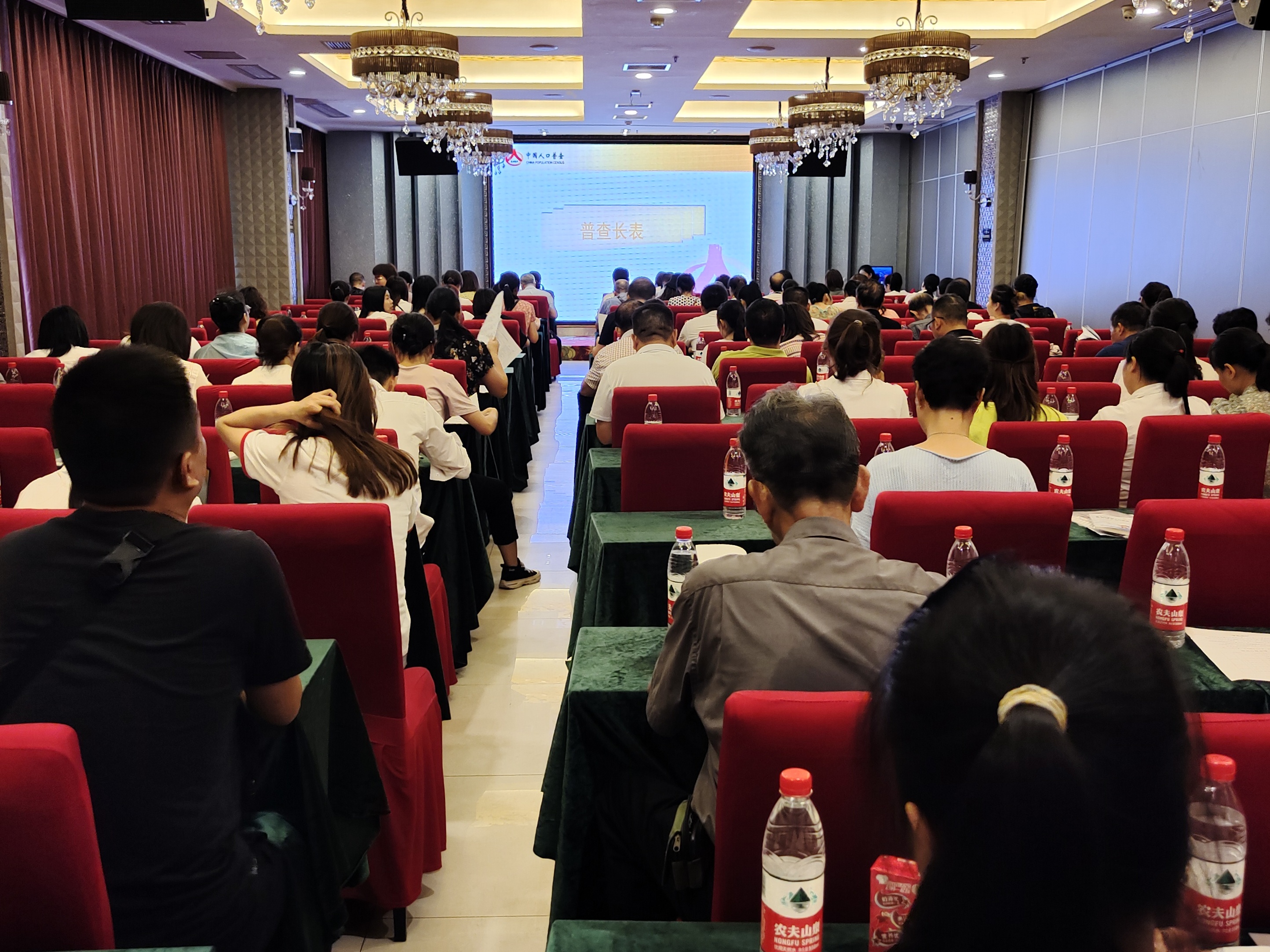 湖南华辉会计师事务所有限责任公司,湖南正德能达资产评估有限公司,财务审计,工程造价,记帐报税,资产评估,湖南财务管理哪家好 湖南华辉会计师事务所有限责任公司,湖南正德能达资产评估有限公司,财务审计,工程造价,记帐报税,资产评估,湖南财务管理哪家好