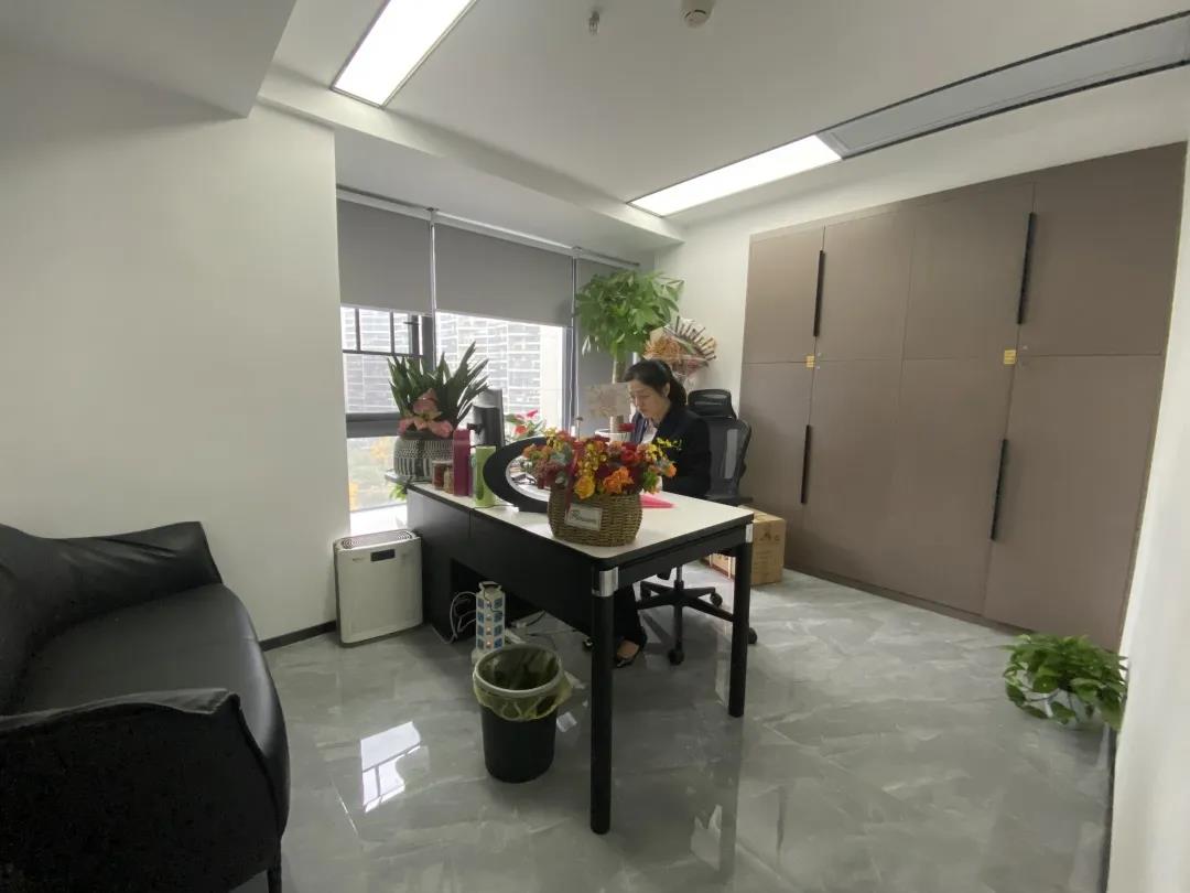 湖南华辉会计师事务所有限责任公司,湖南正德能达资产评估有限公司,财务审计,工程造价,记帐报税,资产评估,湖南财务管理哪家好 湖南华辉会计师事务所有限责任公司,湖南正德能达资产评估有限公司,财务审计,工程造价,记帐报税,资产评估,湖南财务管理哪家好