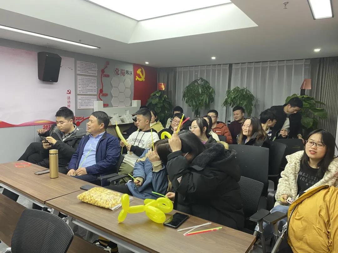 湖南华辉会计师事务所有限责任公司,湖南正德能达资产评估有限公司,财务审计,工程造价,记帐报税,资产评估,湖南财务管理哪家好 湖南华辉会计师事务所有限责任公司,湖南正德能达资产评估有限公司,财务审计,工程造价,记帐报税,资产评估,湖南财务管理哪家好